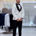 Smoking Blanc Croisé — Revers Noirs